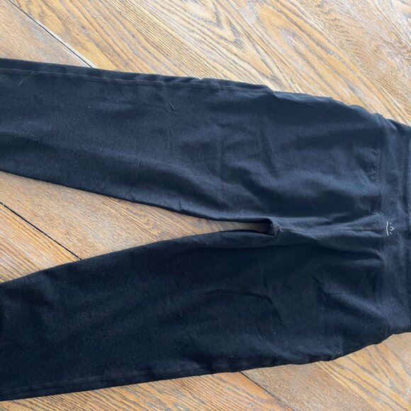BEYOND YOGA cropped 22.5 inseam/26" waist/drawstring legging/XL (check measure - Picture 6 of 7